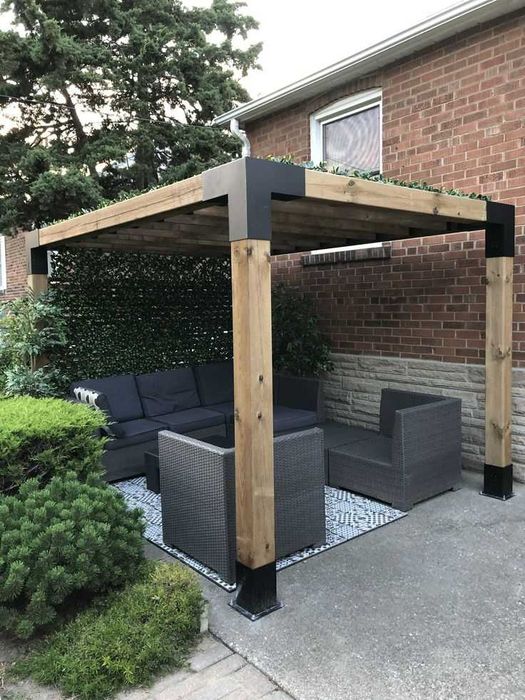 Металеві з'єднувачі брусу для будь яких споруд