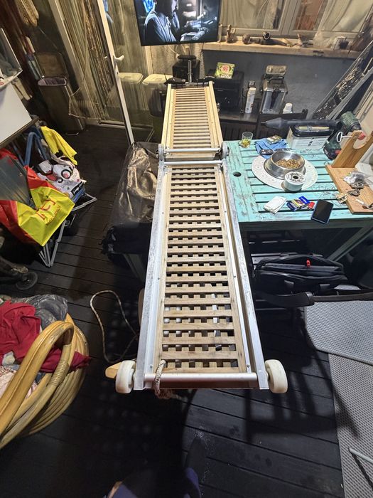 Vendo passerele/ rampa de barco/ ou passadiço para cais