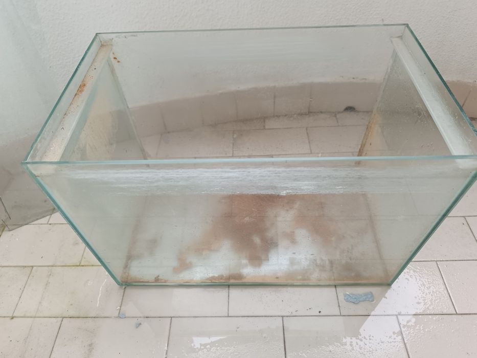 Vendo ou troco aquário