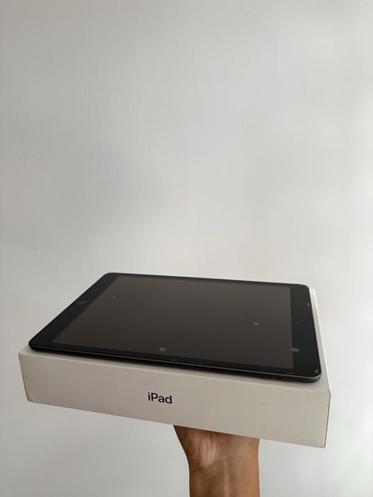 iPad (8 generacji) Wi-Fi 128 GB Space Gray, 10,2 cali