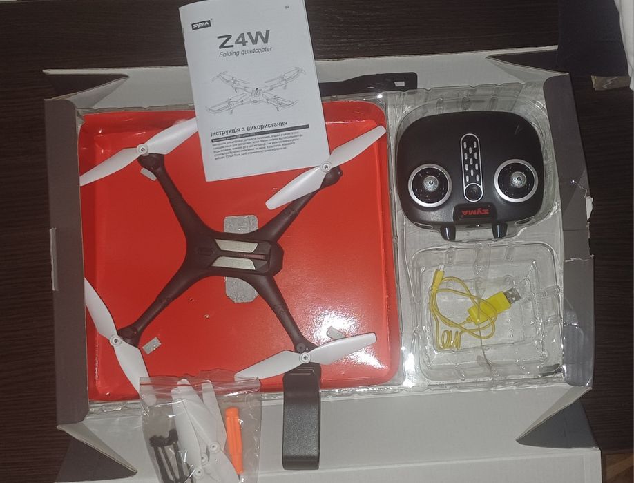 Квадрокоптер Syma Z4W