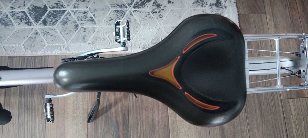 Rower męski Unibike Globbtroter 21" srebrny