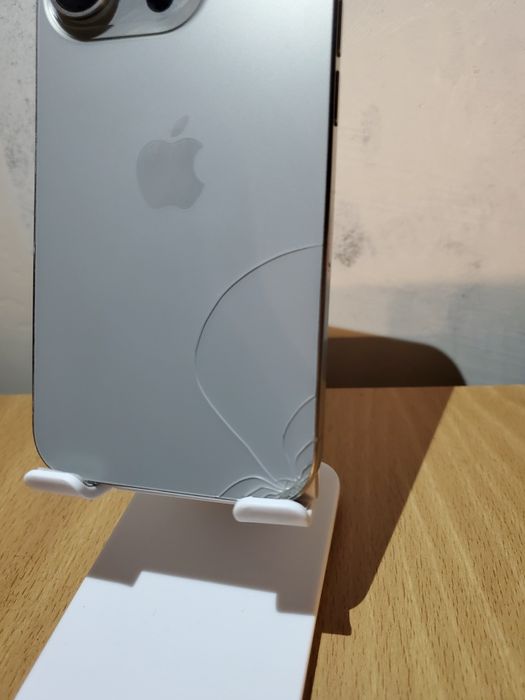 Iphone 15 Pro (128gb)