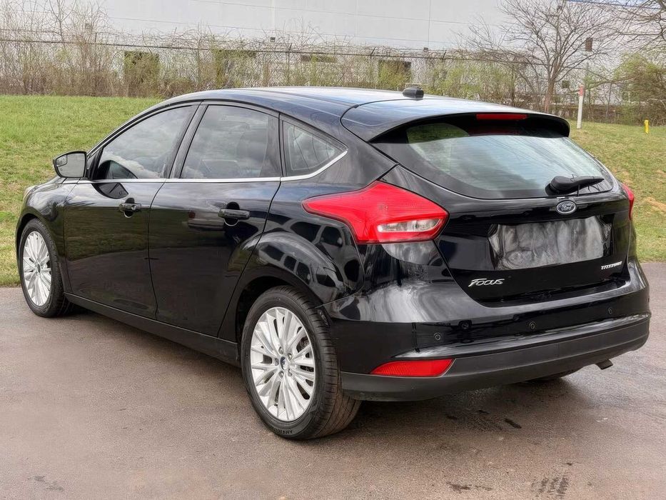 Ford Focus Titanium      2018