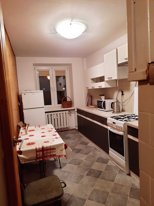 Wynajmę pokój jednoosobowy z balkonem w centrum