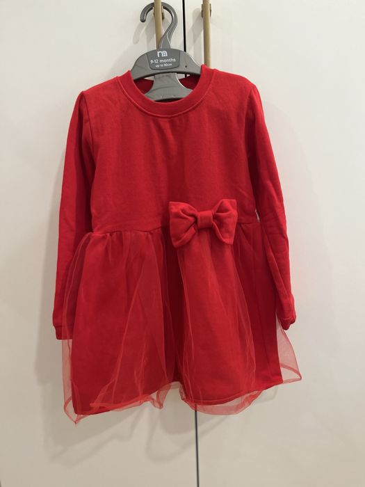 Дитяча сукня з червоним бантом