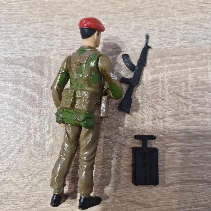 Figurka action man
