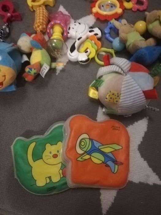 Gryzaki, książeczki do wody, grzechotki