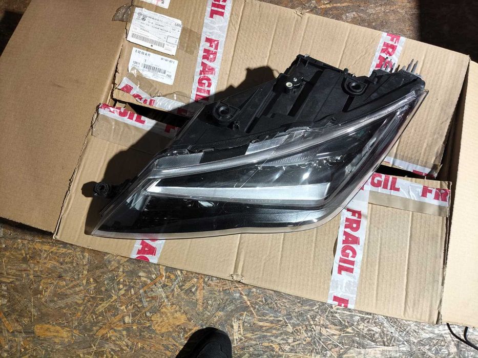 Farol SEAT/CUPRA Leon 5F - Dianteiro Esquerdo (NOVO)
