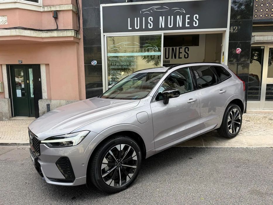 Volvo XC 60 T6 AWD Recharge Plus Black Edition