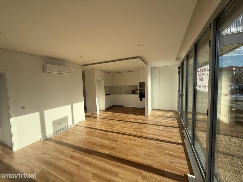 NOVO T2+1 Apartamento