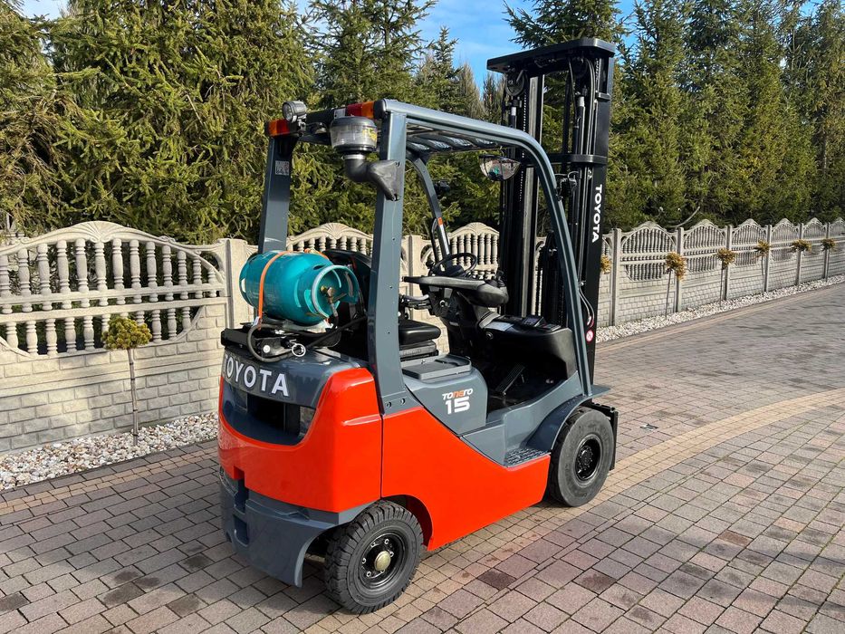 Wózek widłowy gazowy TOYOTA Tonero 15 - 8FG15F - 2019 rok