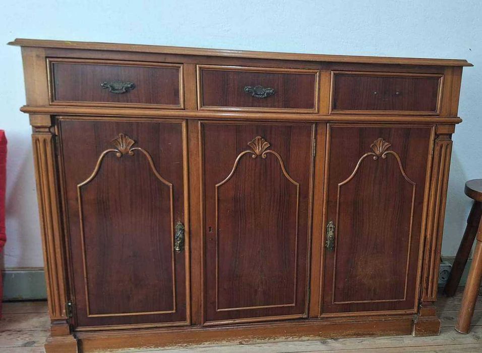 Vendo pequenos  móveis  de casa