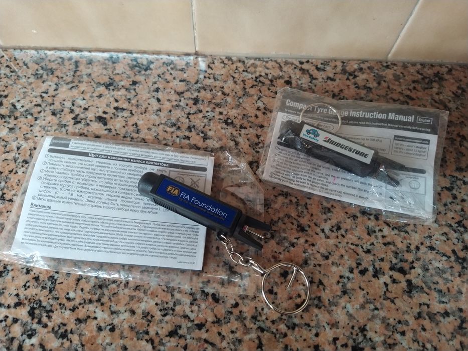 Medidor de pressão e profundidade do pneu carro camião roulote.