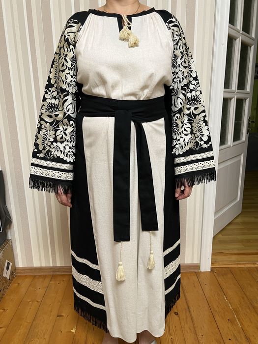 Вишите плаття ляяне