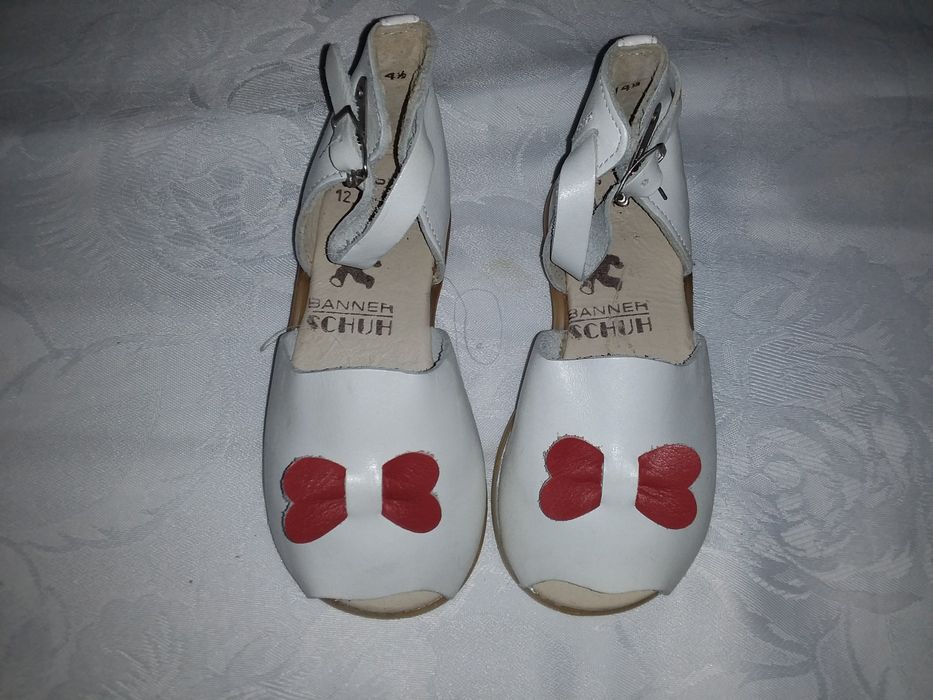 Детские босоножки-сандалии