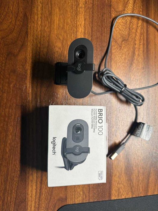 Веб-камера Logitech Brio 100 Full HD Webcam Graphite (960-001585)