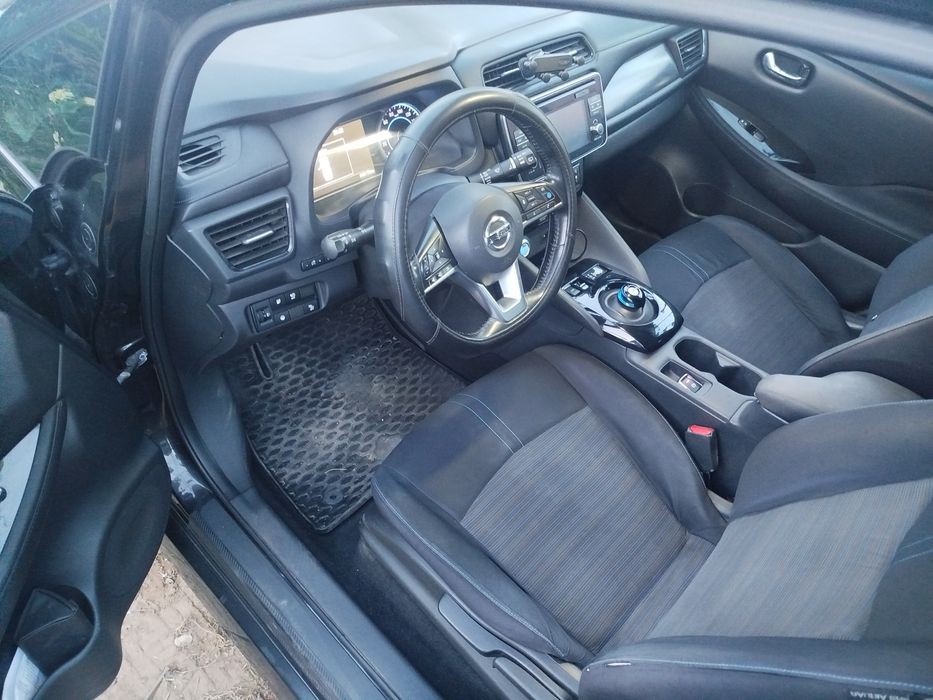 Nissan Leaf n-connecta 2018 full extras