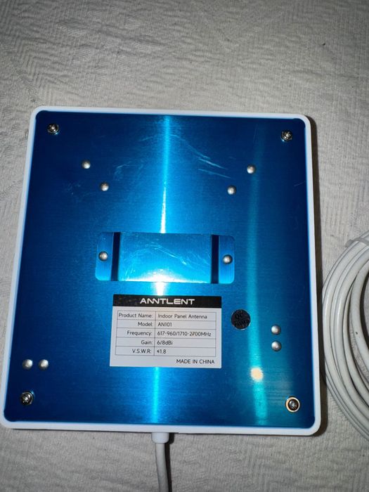 Amplificador de Sinal Telemóvel (Cell Signal Booster) - Como Novo