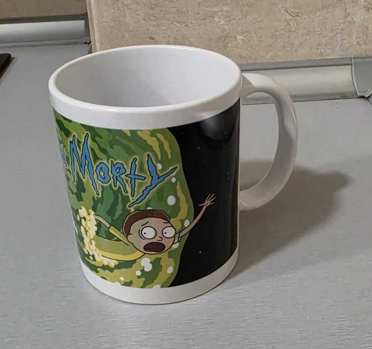 Caneca Rick and Morty em cerâmica504943262260930561