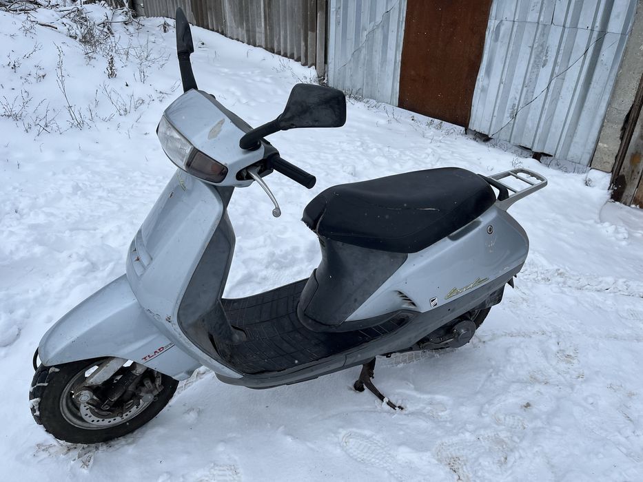 Продам скутер хонда леад 50