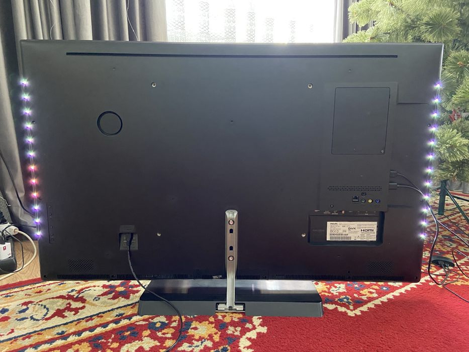 Телевізор Philips 47pfl6057K/4Ambilight/3D/100Гц