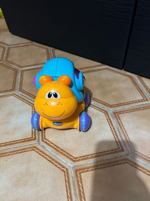 Caracol Chicco luz, som e anda