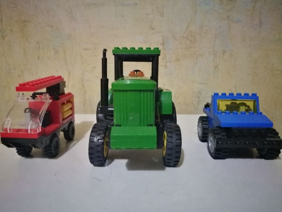 Конструктор Транспорт (пожарная машина, патрульный джип и трактор)