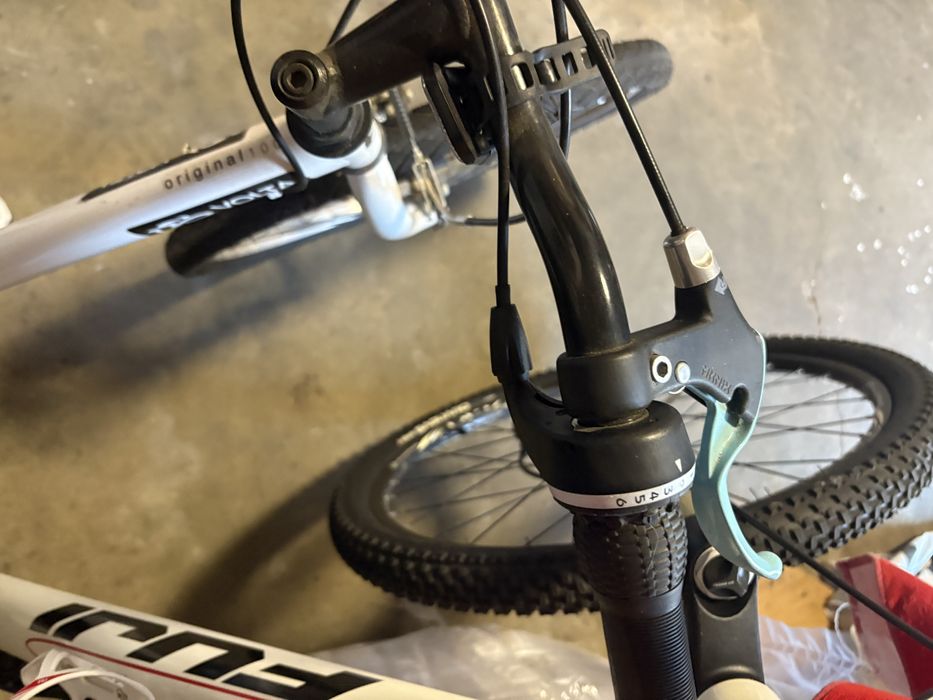 Bicicleta nova sem uso