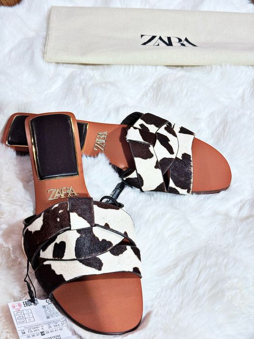 ZARA klapki z włosiem ze skory