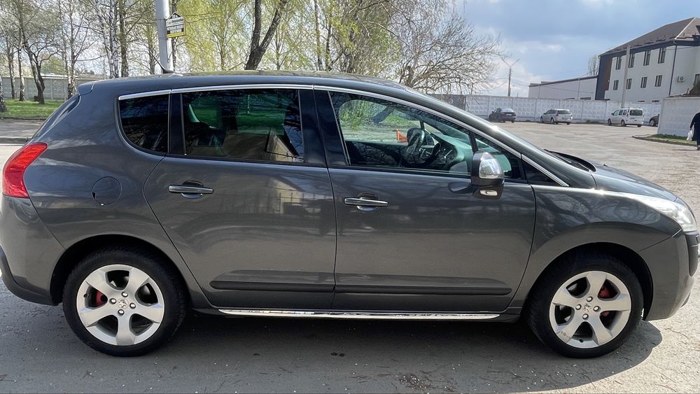 Продам Peugeot 3008