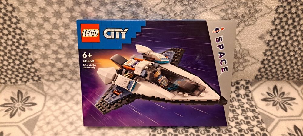 Nowe Klocki Lego City 6 + Statek Międzygwiezdny 60430