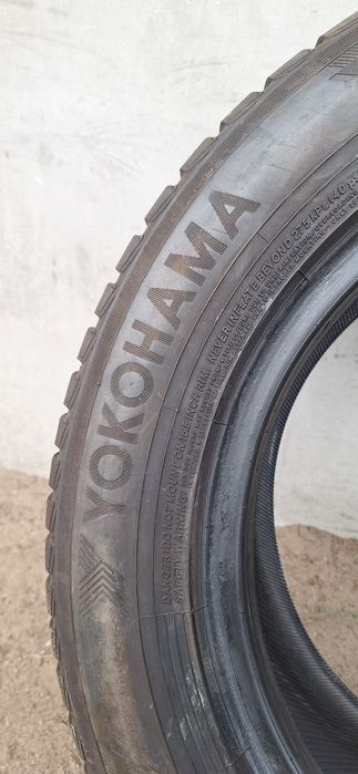 Opona 225/55R16 Yokochama