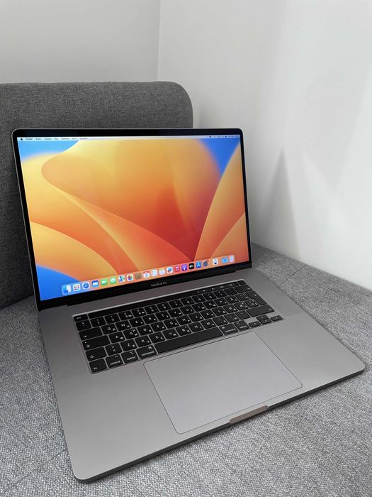 Macbook Pro 16" 2019 Space Gray i9 1Tb SSD 16Gb