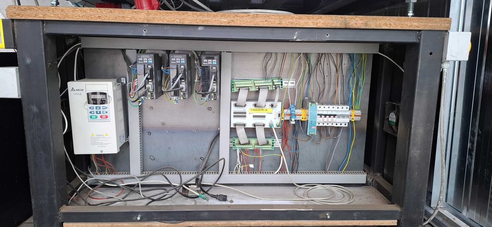 WYPRZEDAŻ MASZYN - Frezarka, Grawerka, ploter, maszyna CNC,