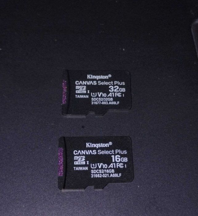 Карта памяти Kingston microSDHC 32GB, 16GB Class 10 U-I, V30, A1