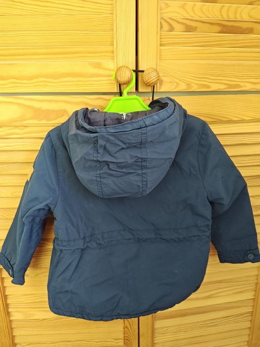 Kurtka przejściowa z lekkim ociepleniem dla chłopca 110