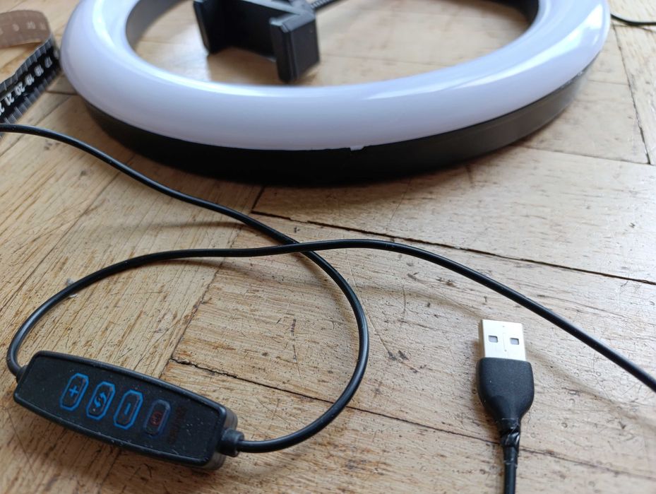 Lampa pierścieniowa LED + statyw + uchwyt na telefon