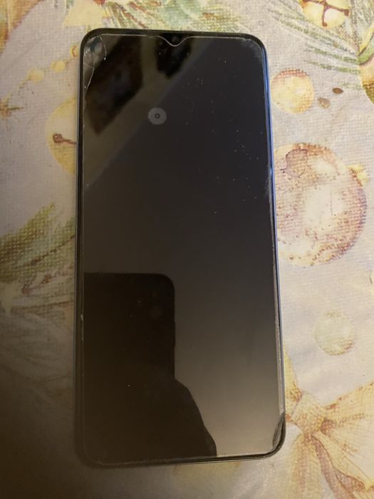 Oppo A17 na czesbi