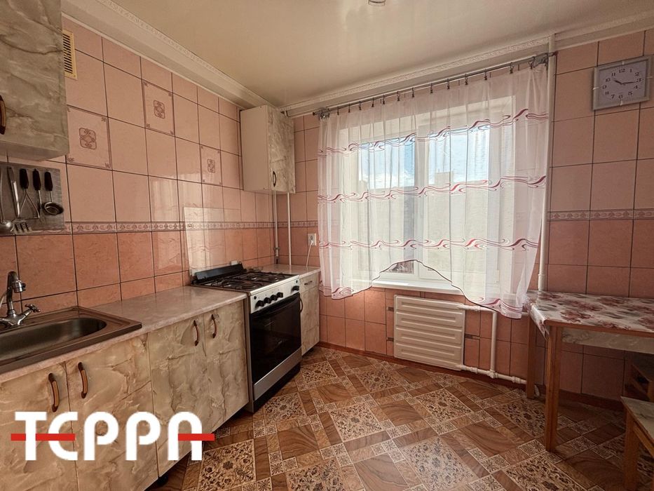 Продаж 2-кімнатної квартири, вул. Історична