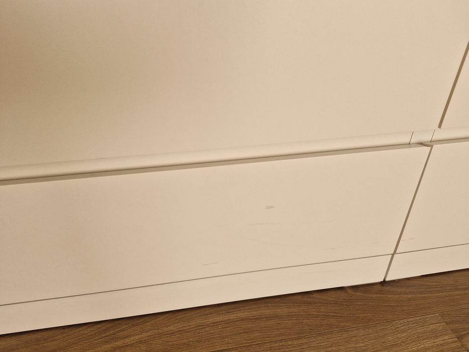 Móvel IKEA MALM 3+3 gavetas e vidro