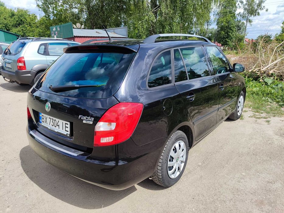 Skoda Fabia 2, 2009, 1,4 бензин