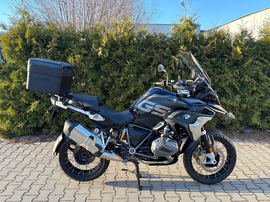 BMW GS BMW R1250GS zadbany niski przebieg