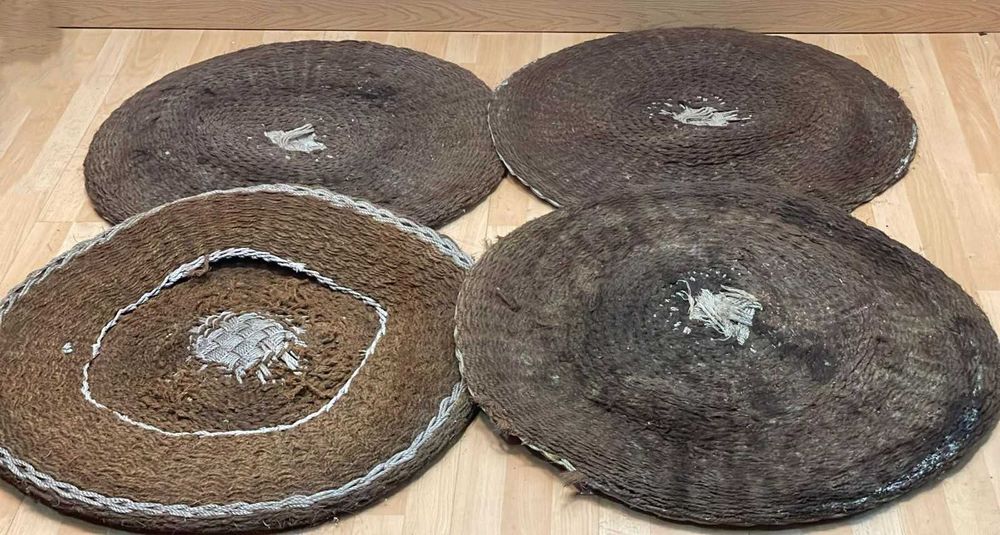 Seiras ou Capachos de antigo lagar de Azeite, restam 200 unidades