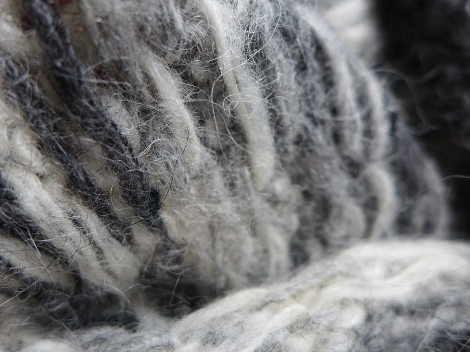 Wełniany ISLANDZKI SWETER rozpinany kardigan S 36 M 38 handmade WEŁNA