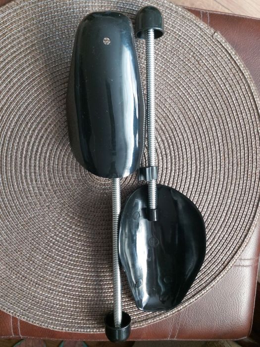 Prawidła do butów, nowe.