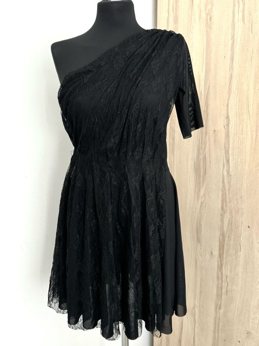 Christopher Kane x Topshop koktajlowa sukienka Koronka