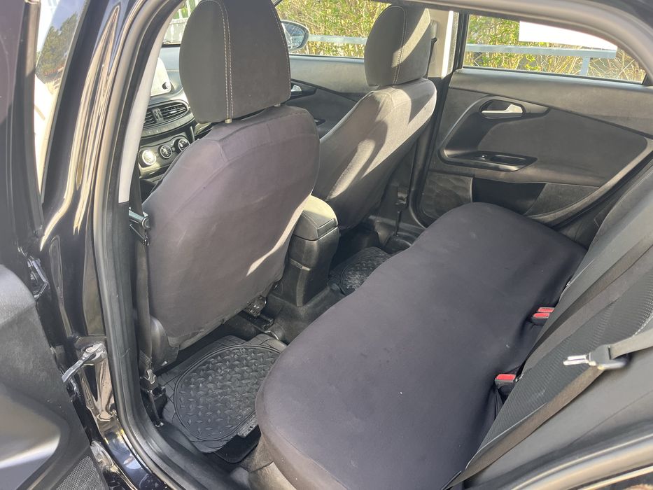 Fiat tipo 1,6 turbo. Ano 2018