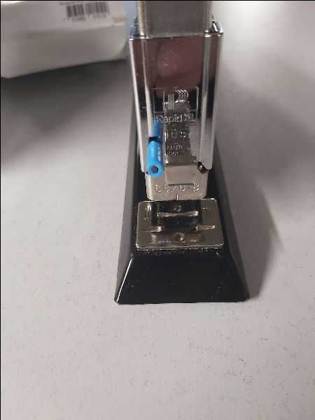 Zszywacz. stołowy ,Mezger TH 210 ,rapid 105,Zawieszka Euro