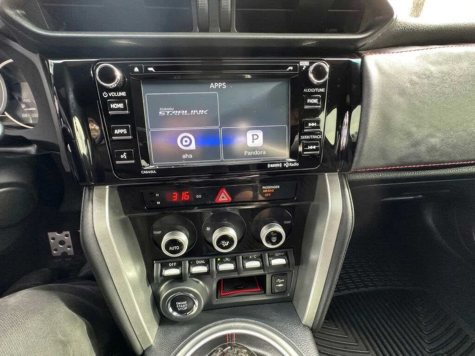 Subaru BRZ Limited      2016